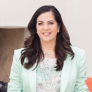 Sarah E. Hunt