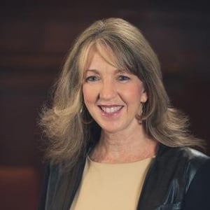 Lynne Marie Kohm