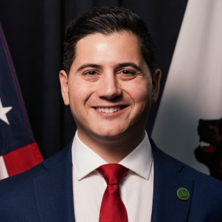 Bill Essayli