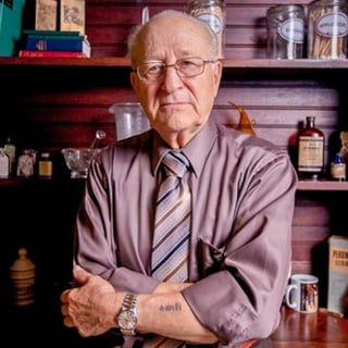 Irving Roth