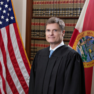 Carlos G. Muñiz