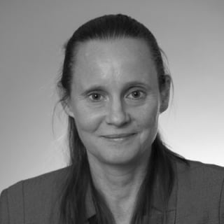 Jennifer Kavanagh portrait