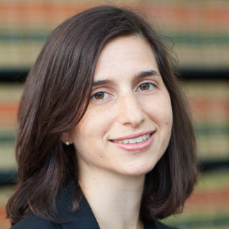 Miriam Seifter portrait